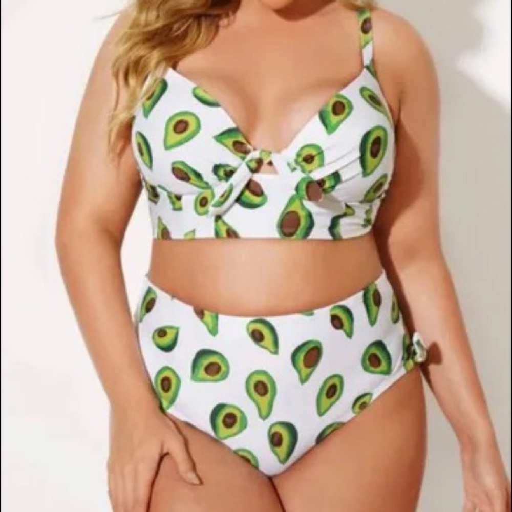 NWT 🥑 🩱 Meet Curve Avocado Print Two Piece Swimsuit size 3x